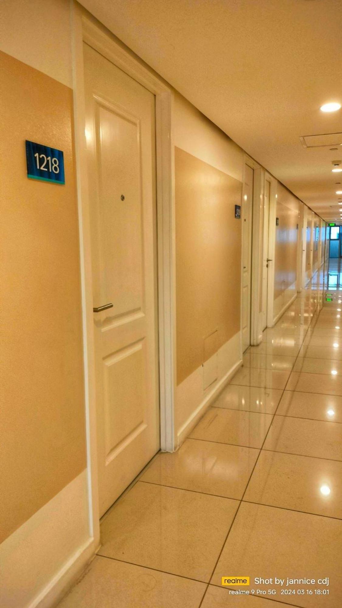The Aces Crib At Azure North Pampanga Aparthotel ภายนอก รูปภาพ