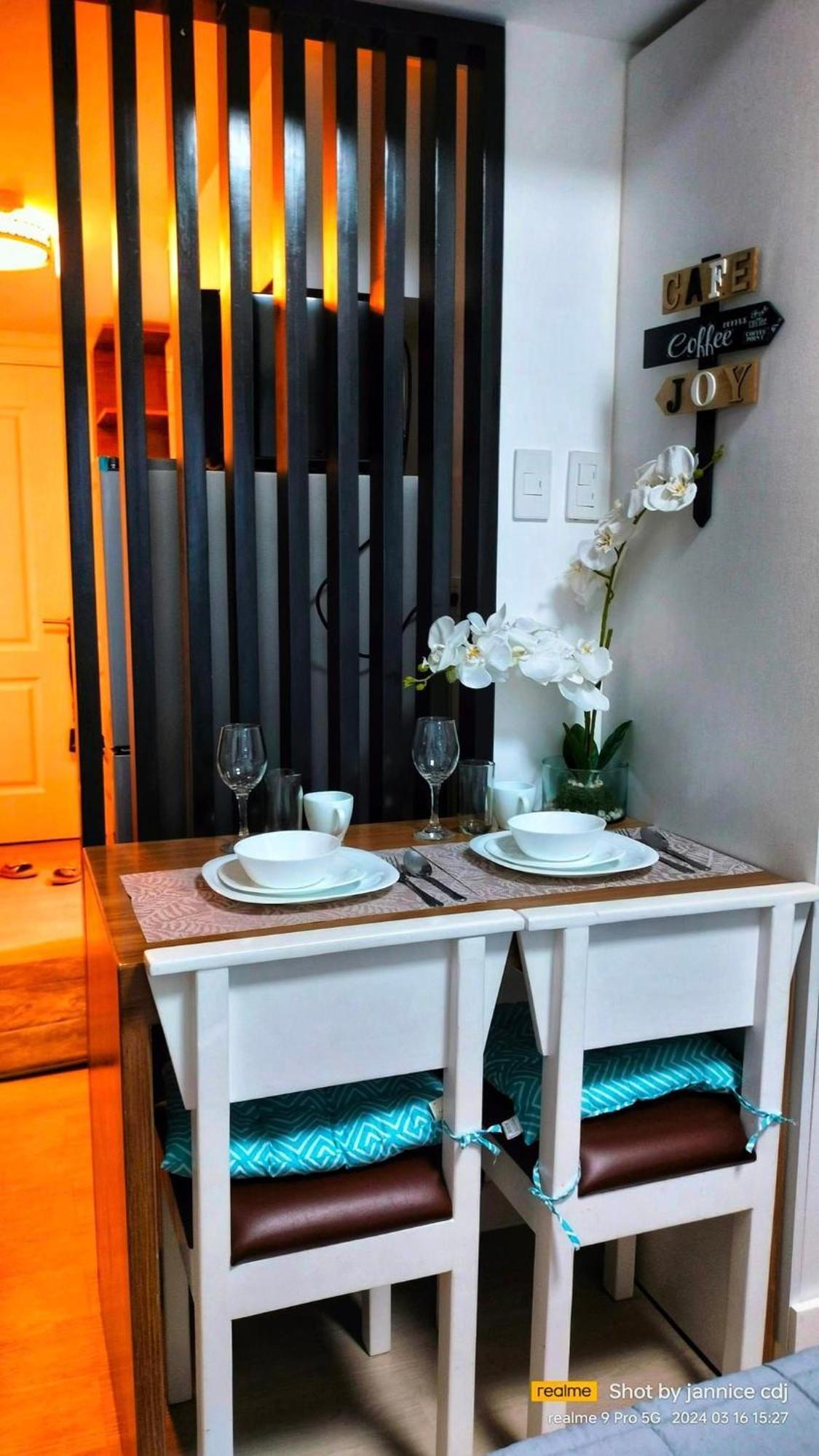 The Aces Crib At Azure North Pampanga Aparthotel ภายนอก รูปภาพ