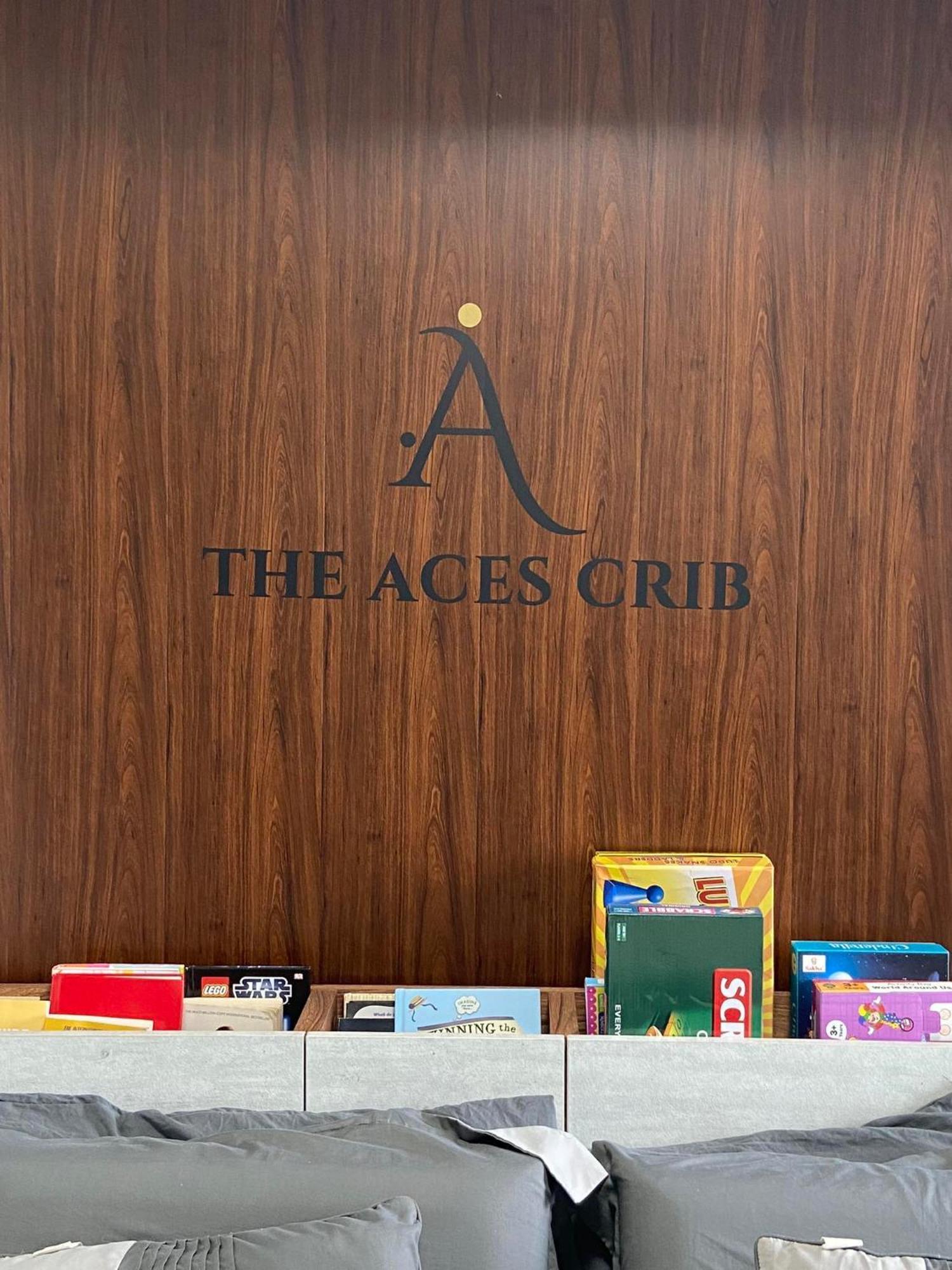The Aces Crib At Azure North Pampanga Aparthotel ภายนอก รูปภาพ